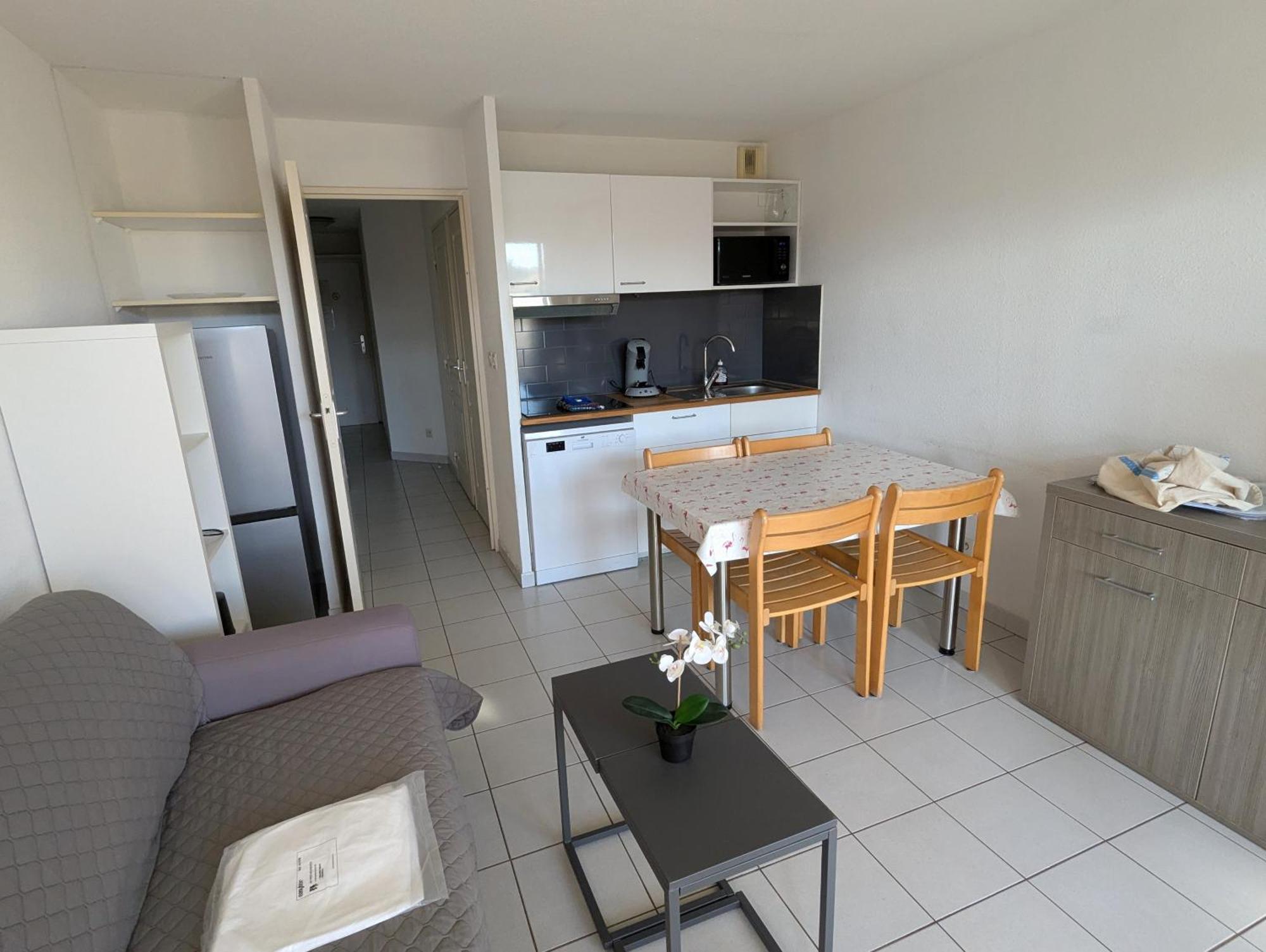 Sol-Y-Days Mayflower, Appartements Climatises Residence Avec Piscine Proche Centre 르그로뒤후아 외부 사진